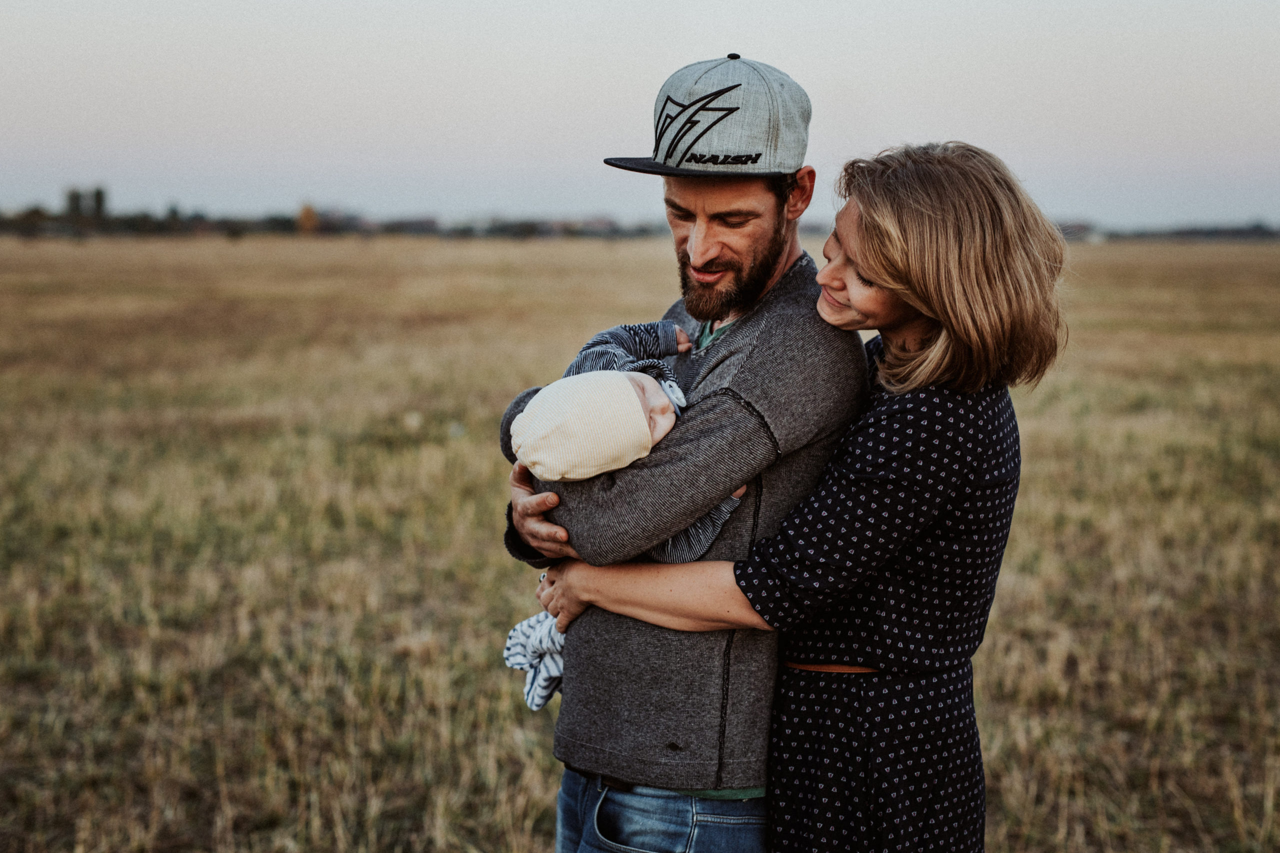 Bild 18 der Reportage 08: ein Tag im Feld mit Baby